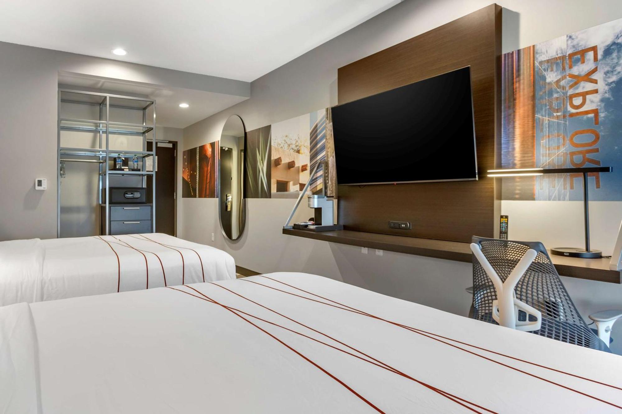 Queen Room with Two Queen Beds